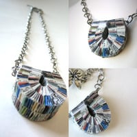 Eco Chic Horseshoe Necklace - Thumbnail 3