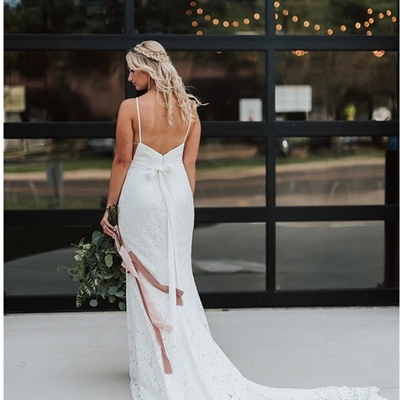 Mermaid round neck open back lace wedding dresses with train - Thumbnail 4
