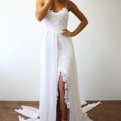 Beach a line v neck white lace wedding dresses with split - Thumbnail 1