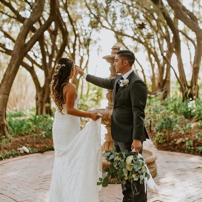 Simple lace spaghetti straps v-neck sheath wedding dresses - Thumbnail 2