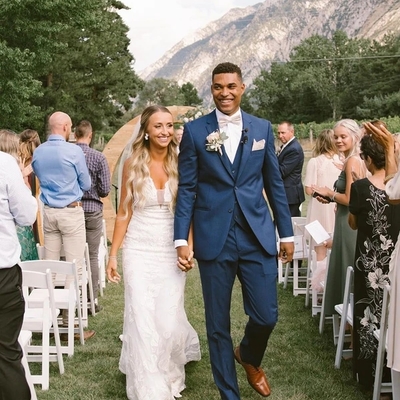 Charming v-neck lace appliuqed wedding dresses backless bridal gowns - Thumbnail 5