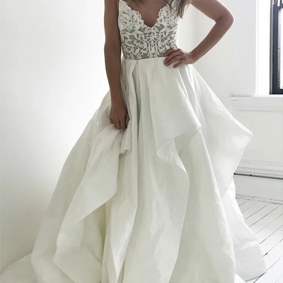 Elegant a-line v neck spaghetti straps satin lace wedding dresses - Thumbnail 4