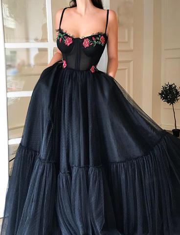 Cute Ball Gown Sweetheart Black Dot Tulle Prom Dresses with Appliques