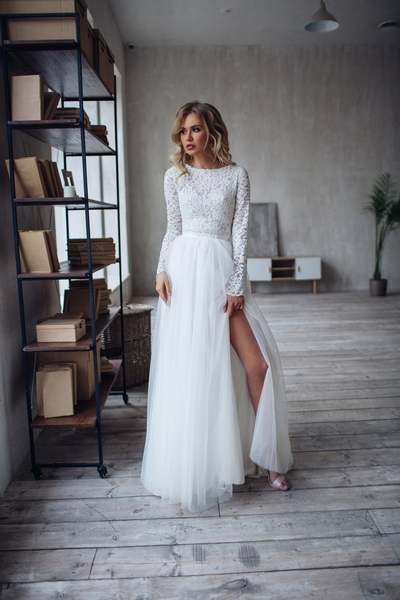 Elgeant Two Piece Lace Top White Tulle Wedding Dresses with Split