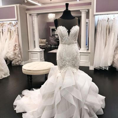 Gorgeous ball gown mermaid round neck lace wedding dresses with beading - Thumbnail 3