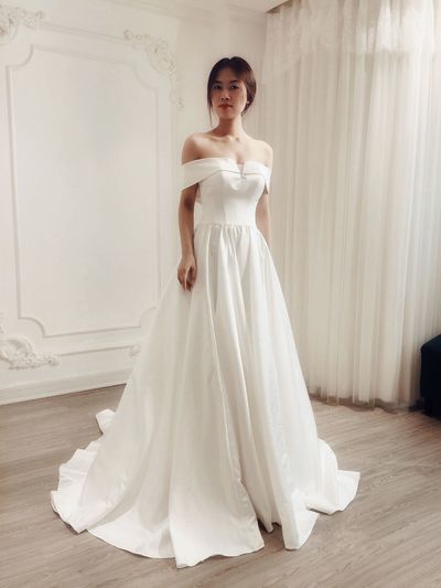 SP1266,A-line Elegant Wedding Dress/ Royal Wedding/Off The Shoulder/Classic Bridal Gown