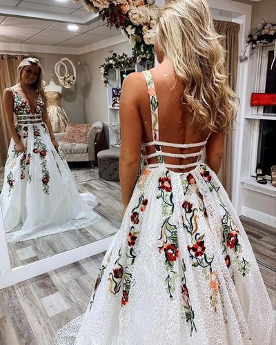 SP1274,Princess A-line White Long Prom Dress with Floral Embroidery