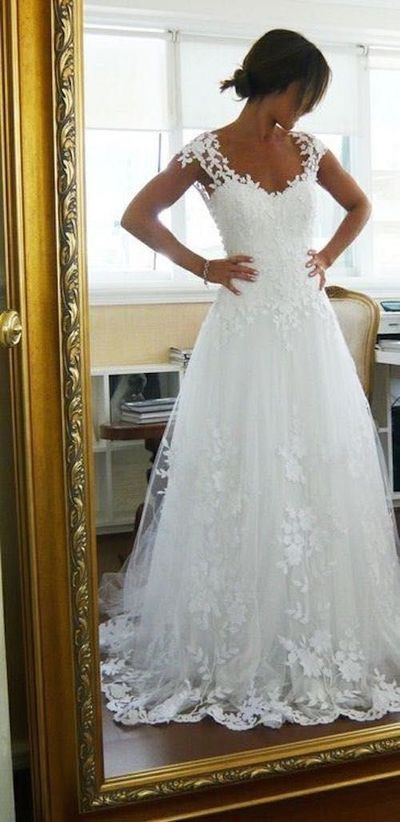 Sexy capped sleeves a-line lace wedding dress,cheap bridal gown,644