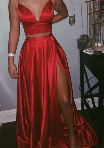 SP1323,Two Pieces Red Prom Dresses,Spaghetti Straps Evening Dress with Slit,V-neck Prom Party Gown