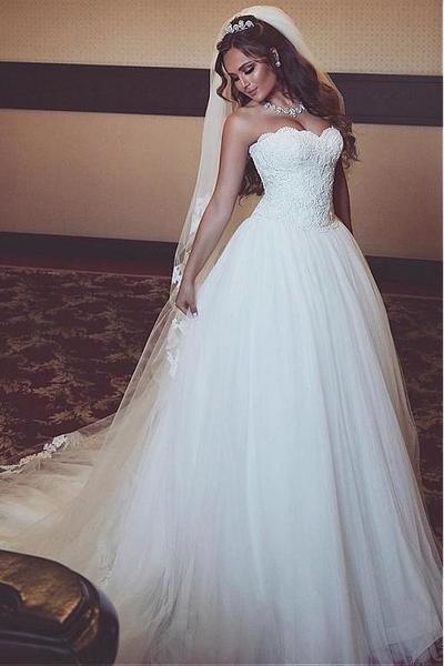 Ball Gown Sweetheart Strapless Lace Corset Wedding Dresses Ivory Tulle Skirt