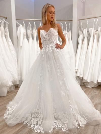 Elegant A-Line Sweetheart Open Back White Tulle Lace Wedding Dresses