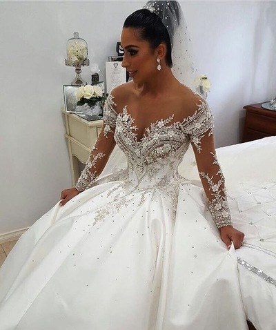 Bridal Gown Wedding Dresses Court Train with Rhinestones