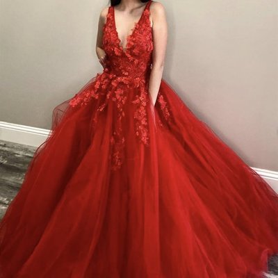 Cute a line v neck open back red tulle prom dresses with appliques - Thumbnail 3