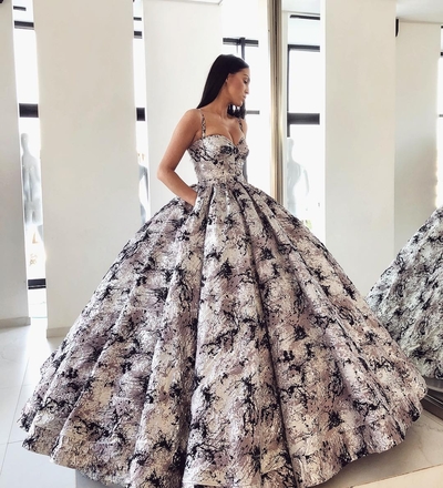 Charming Ball Gown Sweetheart Floral Printed Satin Prom Dresses with Pockets,Sweet 16 Quenceanera Dresses