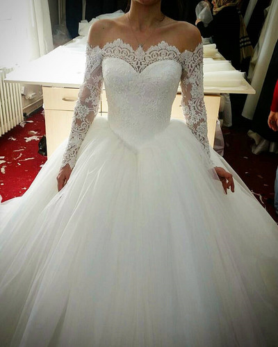 Lace long sleeves tulle ball gowns wedding dresses off the shoulder,112