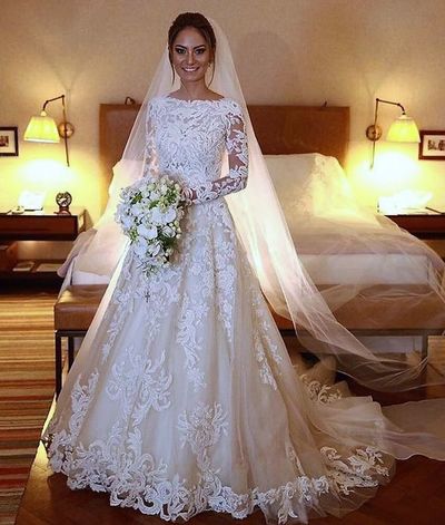 Elegant Boat Neck Long Sleeves White Lace Wedding Dress