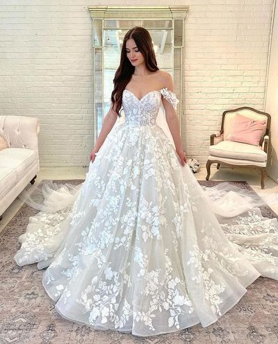 Stunning A-Line Off the Shoulder White Lace Wedding Dresses