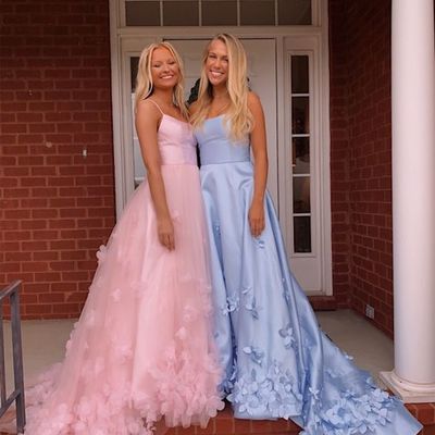 Elegant a-line scoop neck pink tulle long prom dress with handmade flowers - Thumbnail 4