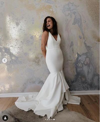 Summer Beach Wedding Dresses Gowns Deep V Neck Country Bridal Wedding Gowns Handmade Wedding Wear,878