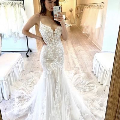 V neck mermaid tulle lace wedding dress with train - Thumbnail 4