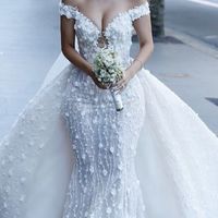 Off the Shoulder White Lace Wedding Dresses with Train - Thumbnail 1