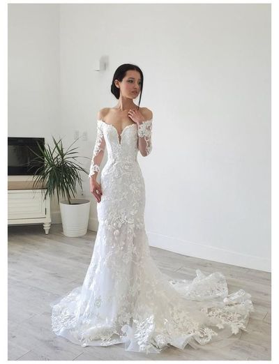 Elegant Mermaid Long Sleeve Off the Shoulder Lace Wedding Dress