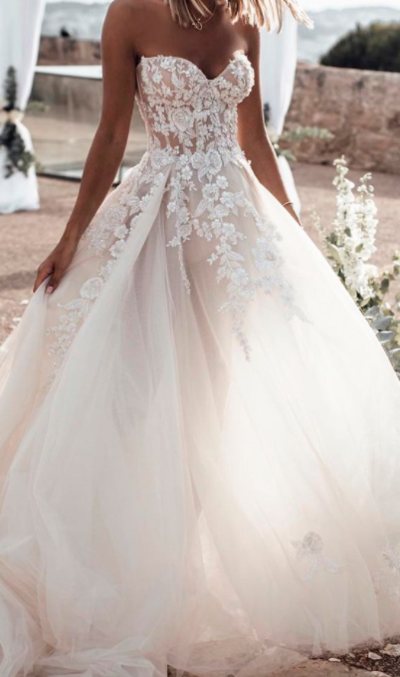 Ball Gown Tulle Light Ivory Boho Wedding Dresses Sweetheart Appliques Bridal Gowns,293