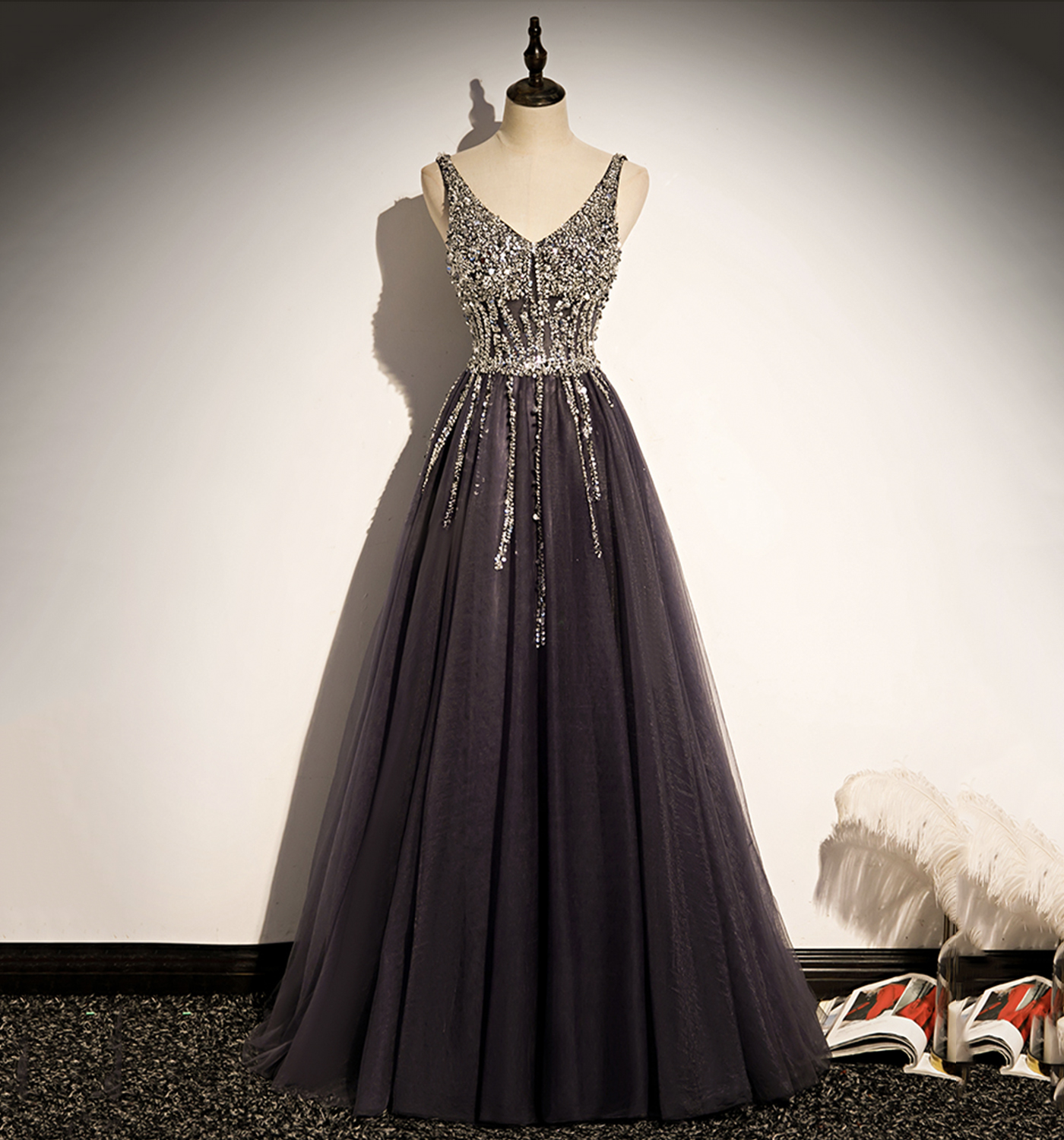 Stylish v neck tulle long prom dress A line evening dress