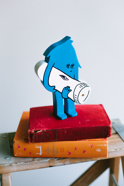 night light guy (bluewhite)