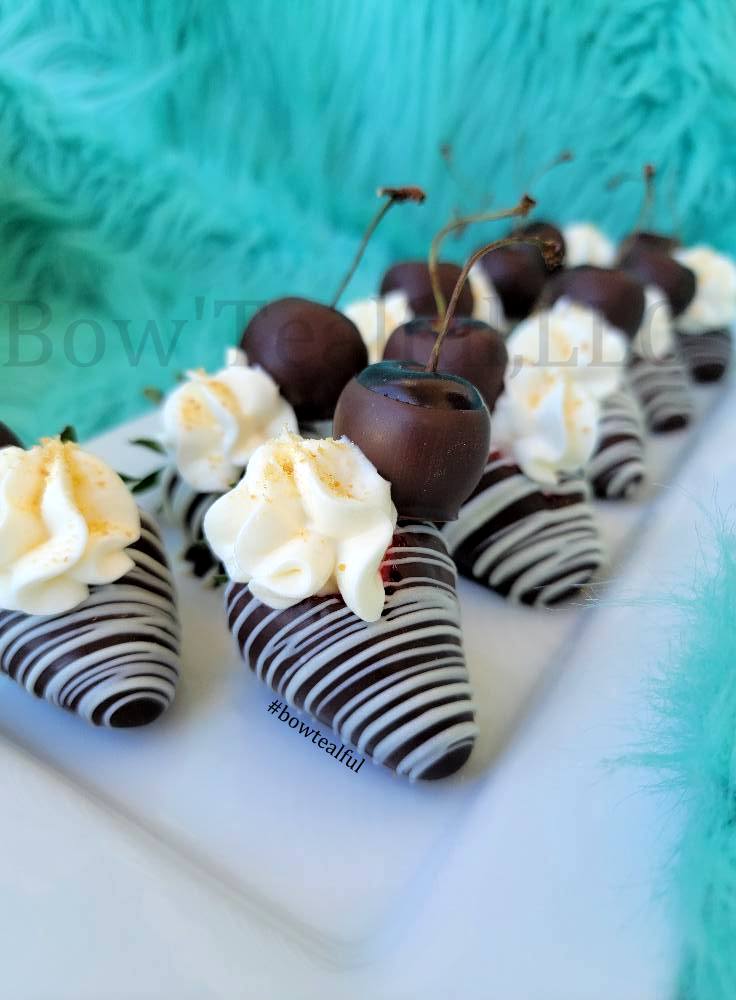 Pop Dat Cherry-Strawberry Cheesecake Bites