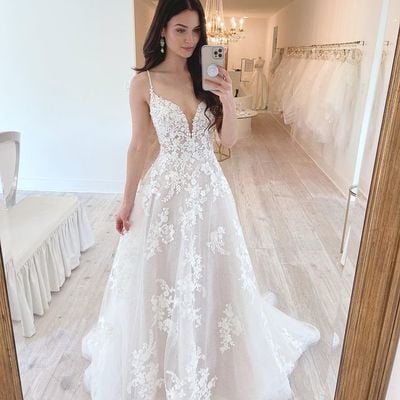 Sweet a line v neck tulle wedding dresses with appliques - Thumbnail 2