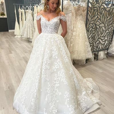 Copy of sweet a line v neck tulle wedding dresses with appliques - Thumbnail 1