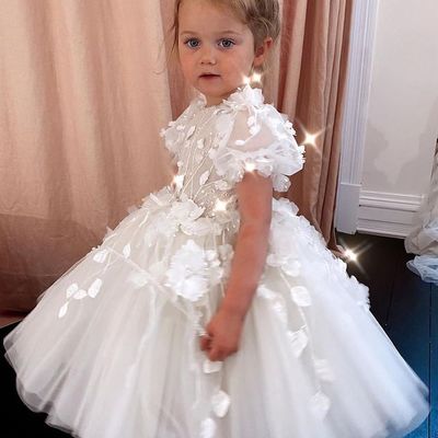 Cute a line ruffled sleeves lace flower girl dresses with 3d lace - Thumbnail 2