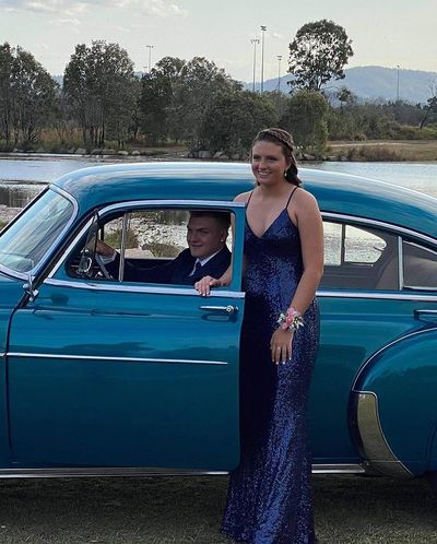 Sparkly Mermaid V Neck Navy Blue Sequins Long Prom Dresses