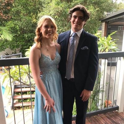 Charming a-line v neck blue sparkly prom dresses with lace appliques - Thumbnail 3