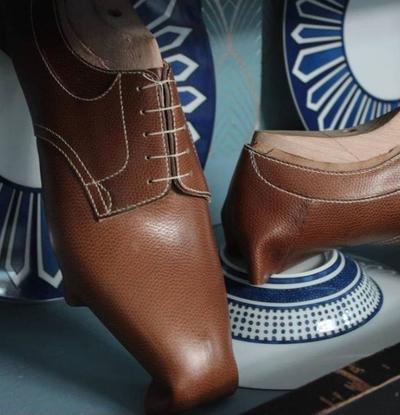 New Handmade Brown Narrow Toe Leather Formal Decent Shoes