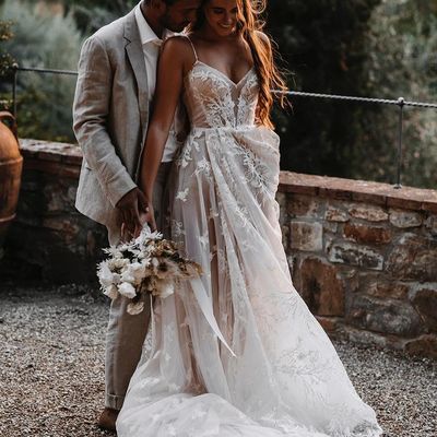 Stylish a-line spaghetti straps tulle wedding dresses with appliques - Thumbnail 3