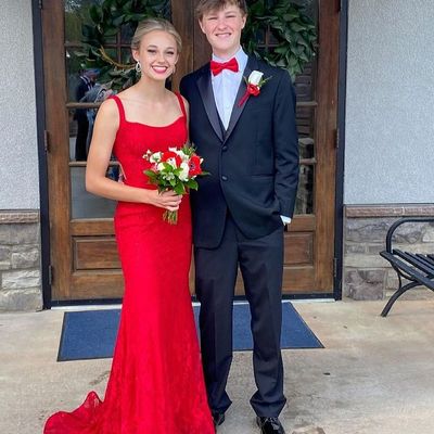 Red mermaid scoop neck lace prom dresses evening party dresses 2021 - Thumbnail 3