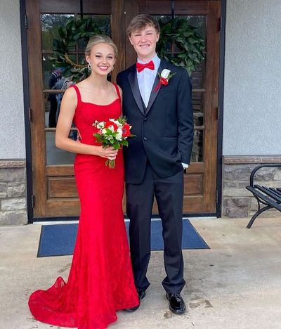 Red Mermaid Scoop Neck Lace Prom Dresses Evening Party Dresses 2021