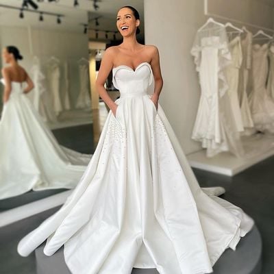 Chic a-line sweetheart white satin wedding dresses with pearls - Thumbnail 2