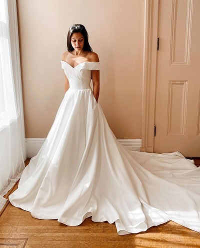 Beautiful Off the Shoulder White Satin Wedding Dresses with Pockets