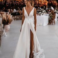 Gorgeous Fashion V Neck Satin Wedding Dresses with Split - Thumbnail 1