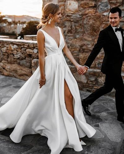 Gorgeous Fashion V Neck Satin Wedding Dresses with Split