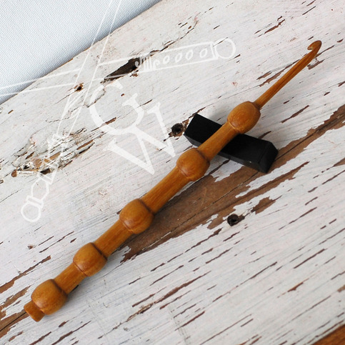 Osage Orange "Elder Hook" H size 8in