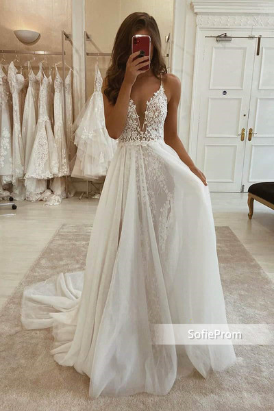 SP1527,2021 Elegant Spaghetti Straps V-Neck Applique Sheath Lace Tulle Wedding Dresses with High Split