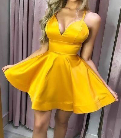 Short Yellow Homecoming Dresses under 100