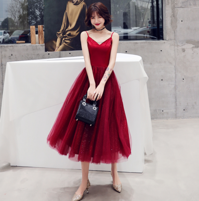 V neck tulle Burgundy short prom dress