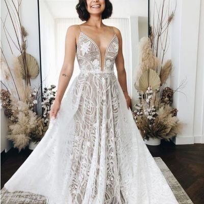 Bohemian a line v neck straps white lace wedding dresses, 2021 fashion beach wedding dress - Thumbnail 1