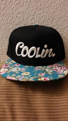 Coolin. turquoise floral snapback