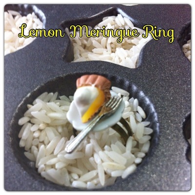 {ring} lemon meringue pie